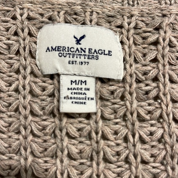 American Eagle Women’s Crochet Button-Down Sweater Cardigan - Picture 4 of 5